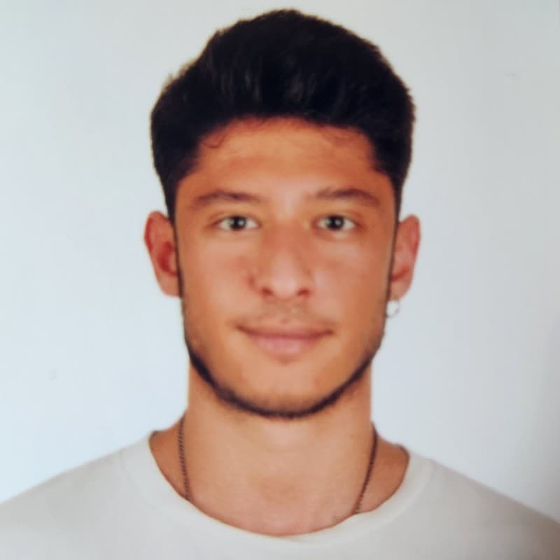 Deniz Hurku